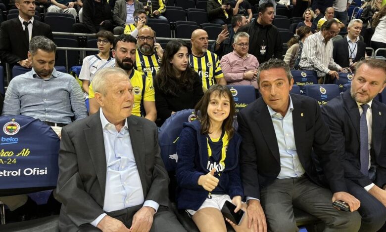 Aziz Yıldırım, Fenerbahçe Beko-Partizan maçını izledi- Diğer Haberler