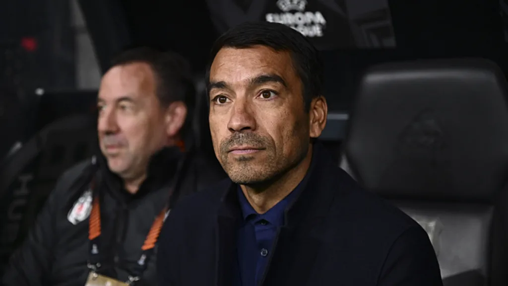 Beşiktaş Teknik Direktörü Giovanni van Bronckhorst'tan Başakşehir maçı öncesi açıklama!- Beşiktaş