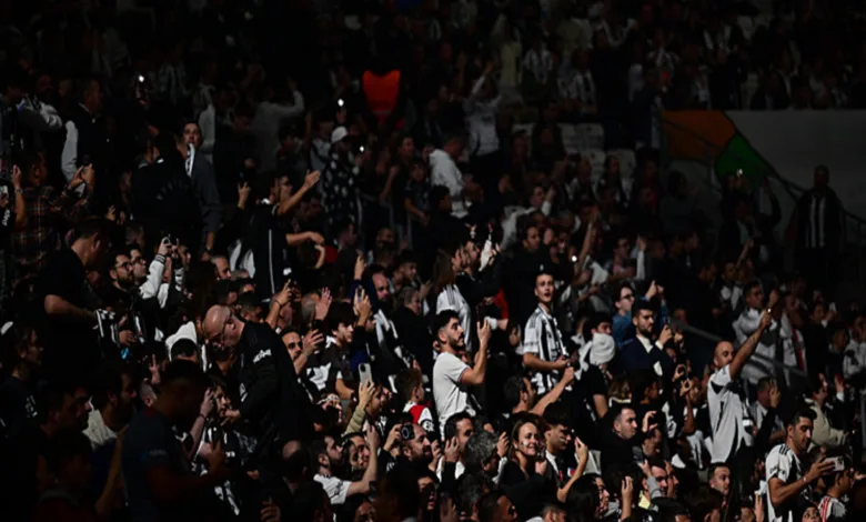 Beşiktaşlı taraftarlardan Kasımpaşalı futbolcuya sert tepki!- Futbol