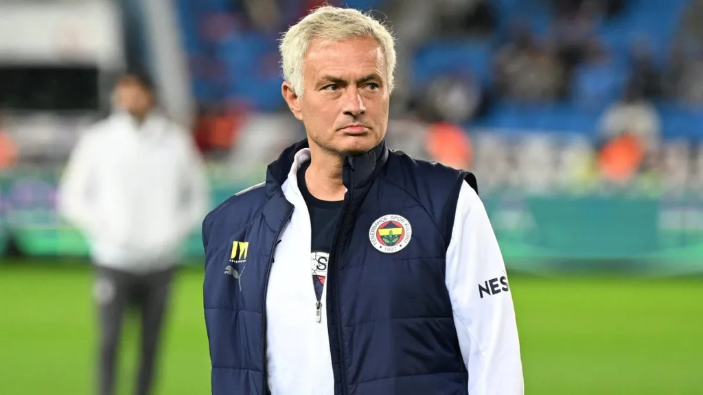 FENERBAHÇE HABERİ: Jose Mourinho'dan çarpıcı açıklamalar! "Şampiyon olamasam da..."- Fenerbahçe