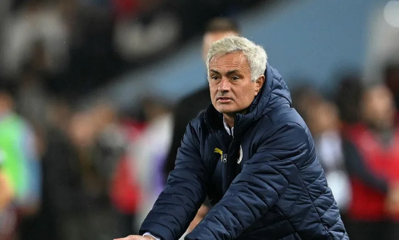 FENERBAHÇE HABERİ - Jose Mourinho'ya beklenmedik talip! Israrla istiyorlar- Futbol