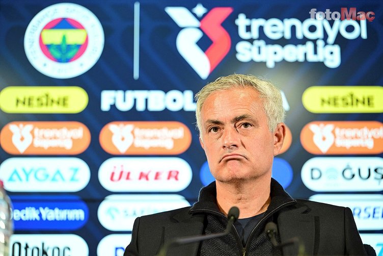 FENERBAHÇE HABERİ - Mourinho sistemi değiştiriyor! 3 yıldıza kesik- Diğer Haberler