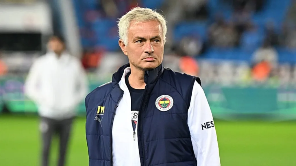 FENERBAHÇE HABERLERİ - Mourinho için çarpıcı ayrılık iddiası! Gideceği takım...- Fenerbahçe