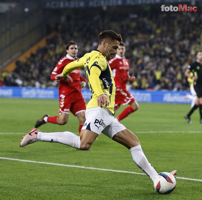 Fenerbahçe - Sivasspor maçını spor yazarları değerlendirdi- Futbol