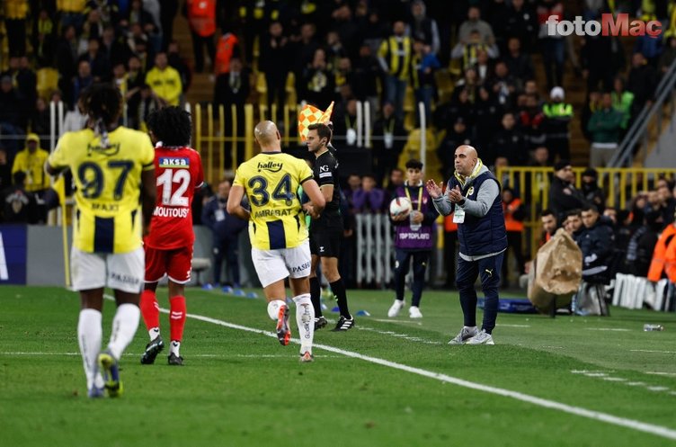 Fenerbahçe'de o yıldız Sivasspor maçının ardından yurt dışında gündem oldu!- Futbol