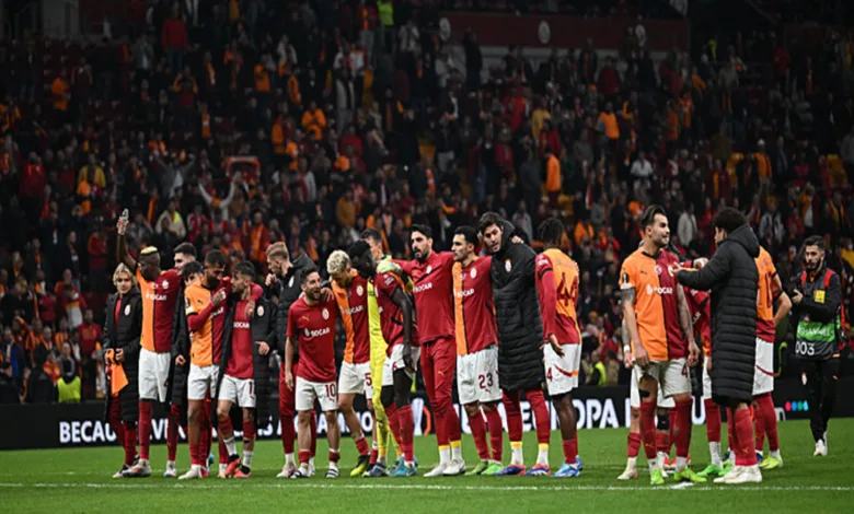 Galatasaray'ın Bek Performansları ve Transfer Gelişmeleri- Futbol