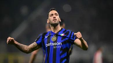 Hakan Çalhanoğlu "En İyi Erkek Oyuncu" ve "En İyi Orta Saha Oyuncusu" ödüllerine aday gösterildi- Futbol