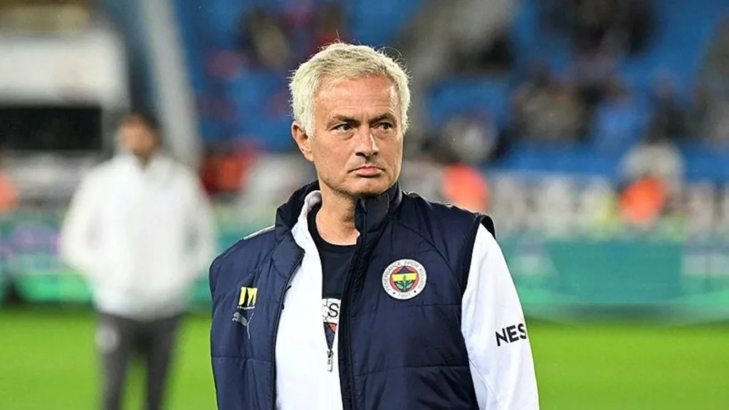 Jose Mourinho: Fenerbahçelilere kızıyorum!- Fenerbahçe