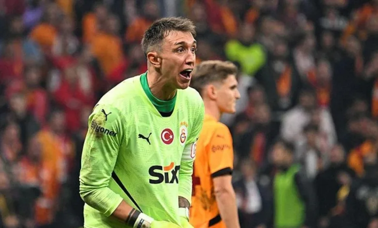 Muslera Galatasaray'dan ayrılacak mı? İşte verdiği karar- Galatasaray