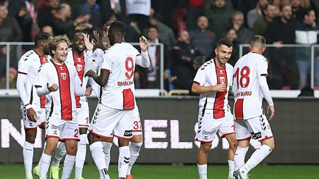 Samsunspor 2-0 Antalyaspor (MAÇ SONUCU ÖZET)- Samsunspor