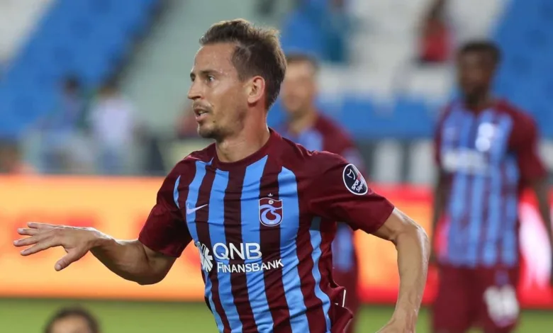 Trabzonspor eski futbolcusu Joao Pereira'yı yeni görevi sebebiyle tebrik etti!- Fenerbahçe