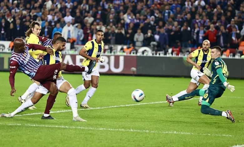 Trabzonspor - Fenerbahçe maçında geçersiz gol kararı!- Fenerbahçe