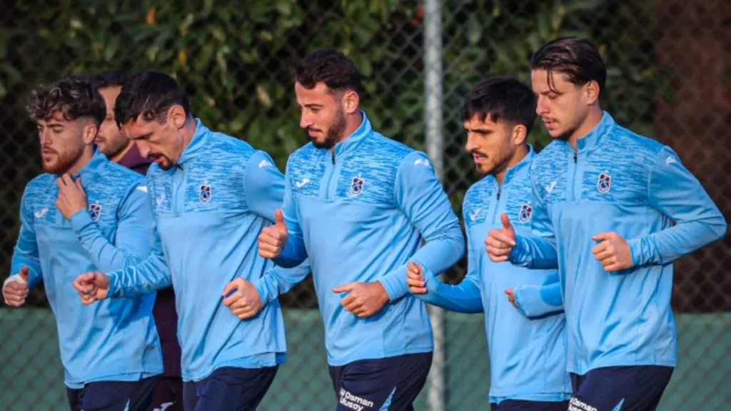 Trabzonspor'da Adana Demirspor maçı hazırlıkları başladı- Trabzonspor