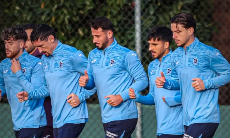 Trabzonspor'da Adana Demirspor maçı hazırlıkları başladı- Futbol