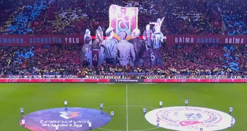 Trabzonspor'dan Fenerbahçe maçı öncesi mükemmel koreografi!- Trabzonspor