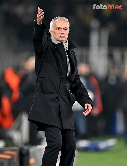 Fenerbahçe Teknik Direktörü Mourinho'dan flaş itiraf: O maçtan sonra ayrılmalıydım!- Fenerbahçe