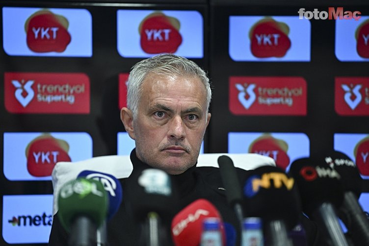 Fenerbahçe Teknik Direktörü Mourinho'dan flaş itiraf: O maçtan sonra ayrılmalıydım!- Fenerbahçe