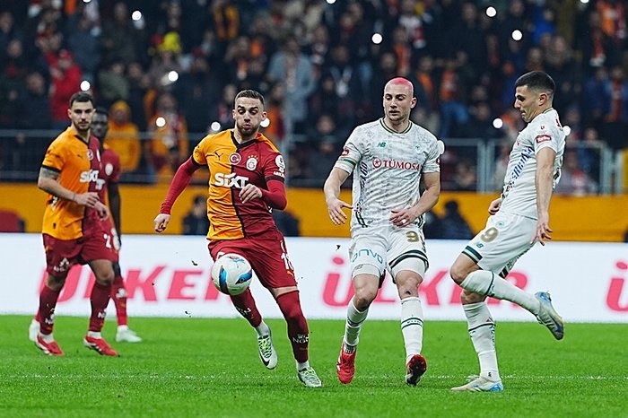 Ajax - Galatasaray CANLI | Ajax - Galatasaray maçı ne zaman, saat kaçta ve hangi kanalda? (UEFA Avrupa Ligi)- Futbol
