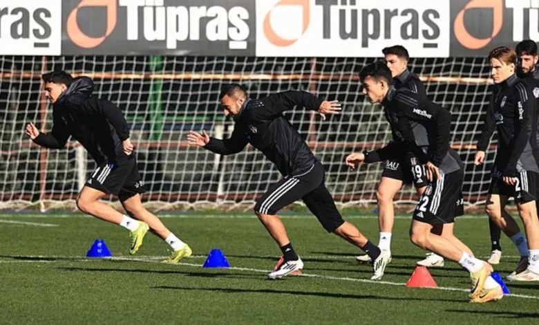 Beşiktaş'ta tek hedef galibiyet! İşte Serdar Topraktepe'nin Çaykur Rizespor maçı 11'i- Beşiktaş