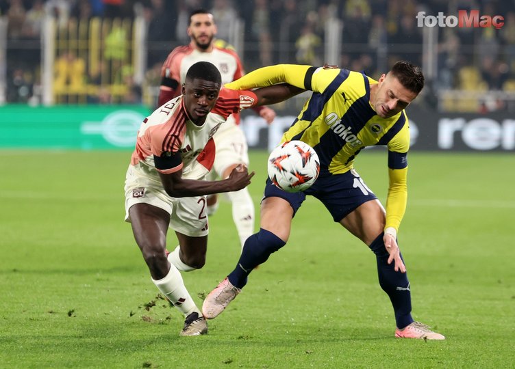 Diego Carlos ilk kez Kadıköy'de! İşte Mourinho'nun Göztepe maçı 11'i- Fenerbahçe