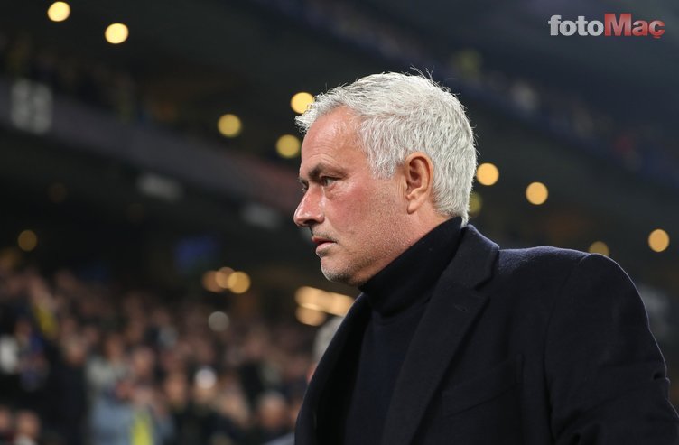 Diego Carlos ilk kez Kadıköy'de! İşte Mourinho'nun Göztepe maçı 11'i- Fenerbahçe