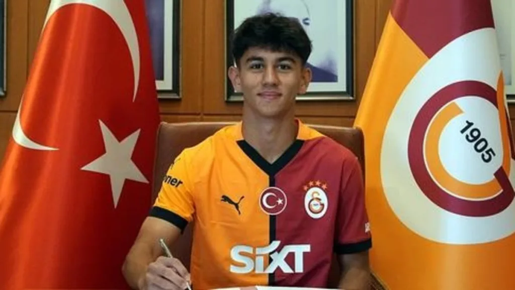 Ege Araç en iyilerde- Galatasaray