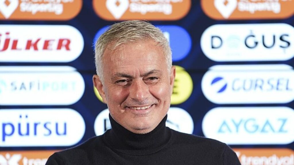 FENERBAHÇE TRANSFER HABERİ: Mourinho onay verdi! Yıldız isim ile yollar ayrılıyor- Fenerbahçe