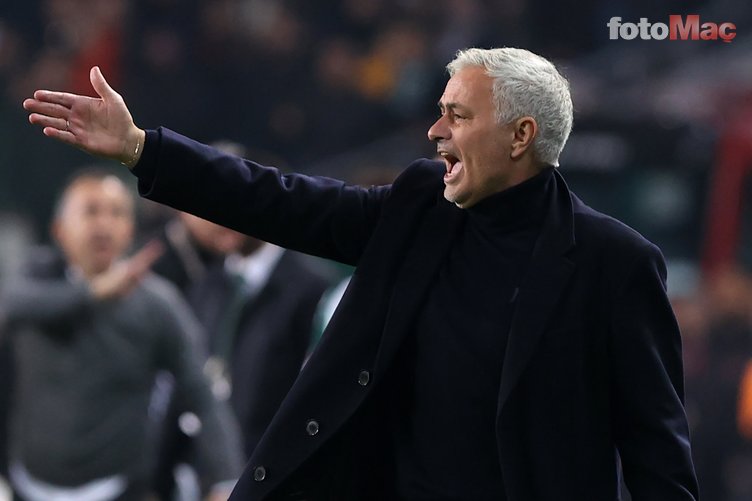 FENERBAHÇE TRANSFER HABERİ: Mourinho'nun stoper listesi belli oldu! 4 aday var...- Fenerbahçe