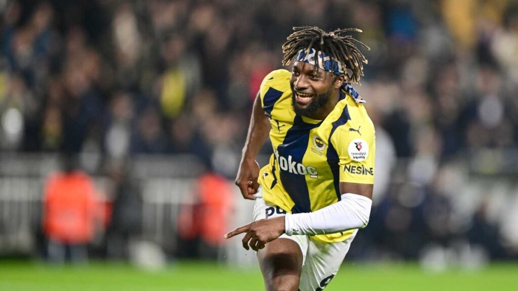 Fenerbahçe'de kritik Allan Saint-Maximin toplantısı! Sol bek transferi için...- Fenerbahçe