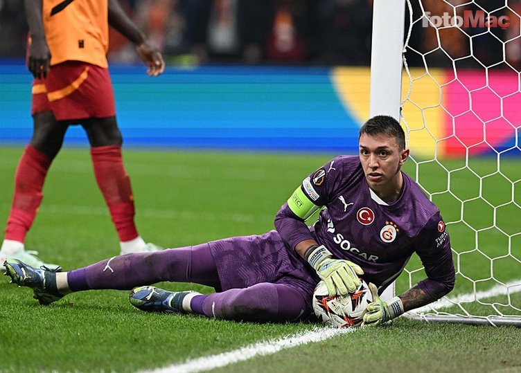 Galatasaray taraftarından Muslera hazırlığı! Tümosan Konyaspor maçında...- Futbol