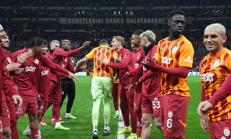 Galatasaray taraftarından Muslera’ya destek!- Futbol