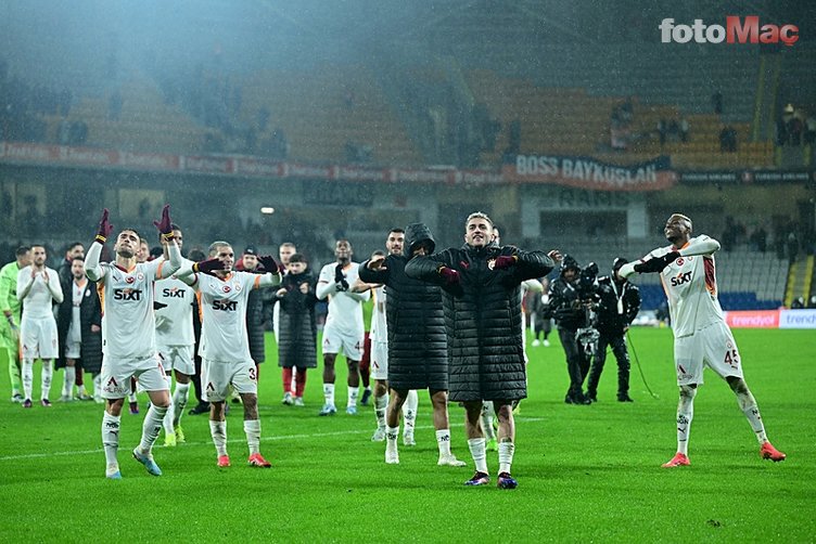 Galatasaray'dan ayrılan o yıldızı yeni takımında yerden yere vurdular!- Futbol