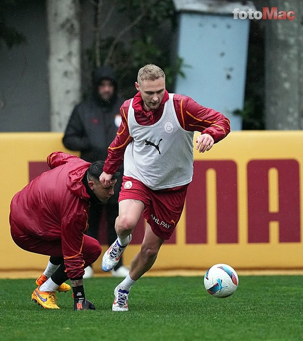 Okan Buruk orta saha kararını verdi! İşte Galatasaray'ın Dinamo Kiev maçı 11'i- Futbol