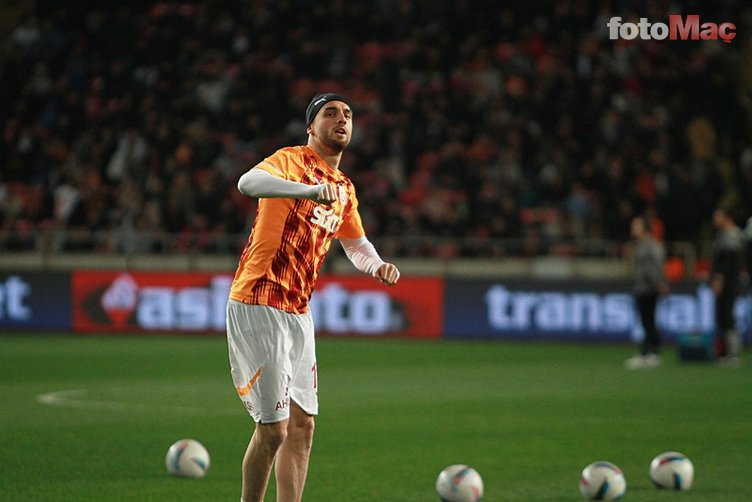 Okan Buruk'tan sürpriz orta saha kararı! İşte Galatasaray'ın Tümosan Konyaspor maçı 11'i- Futbol