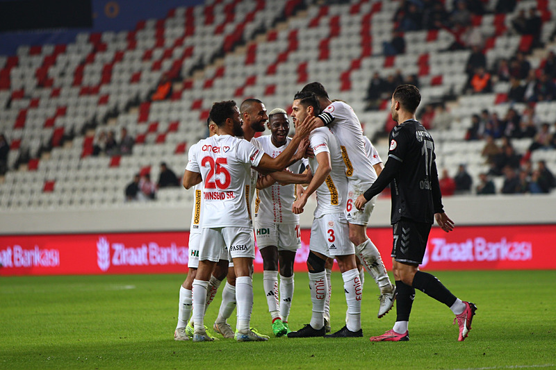 Trabzonspor - Onvo Antalyaspor maçı ne zaman, saat kaçta ve hangi kanalda?- Diğer Haberler