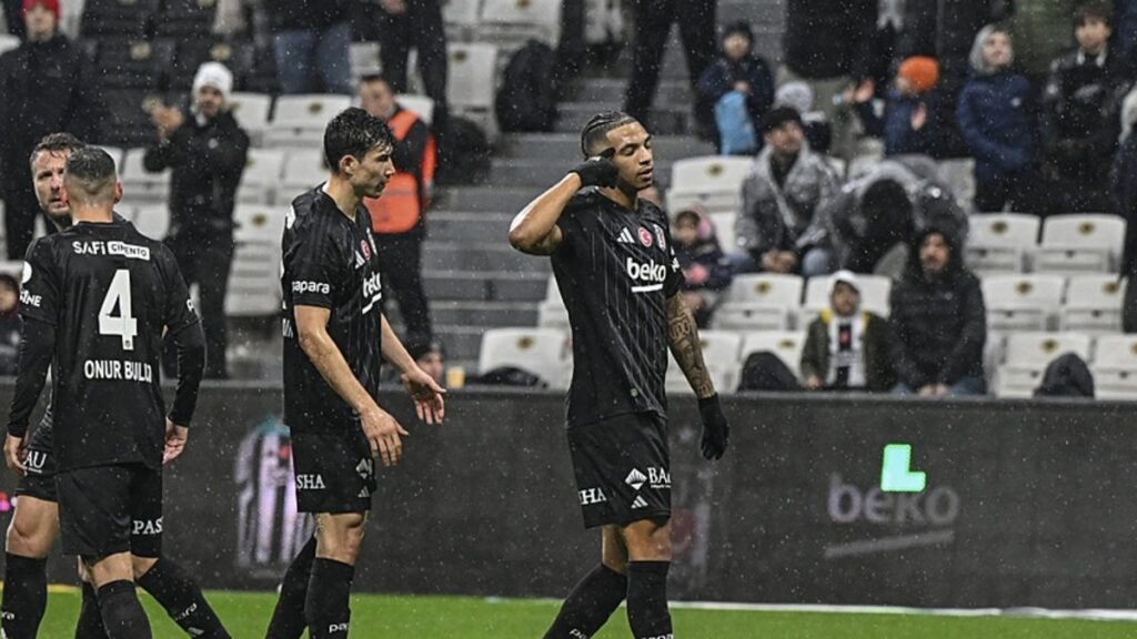 TRANSFER HABERİ - Beşiktaş'ta sürpriz ayrılık! PSG geri çağıracak- Beşiktaş