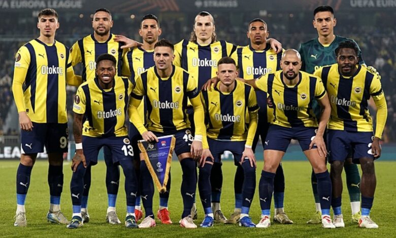 TRANSFER HABERİ: Fenerbahçe'de şok karar! Lisansı askıya alınacak 23 TRANSFER HABERİ: Fenerbahçe'de şok karar! Lisansı askıya alınacak- Fenerbahçe