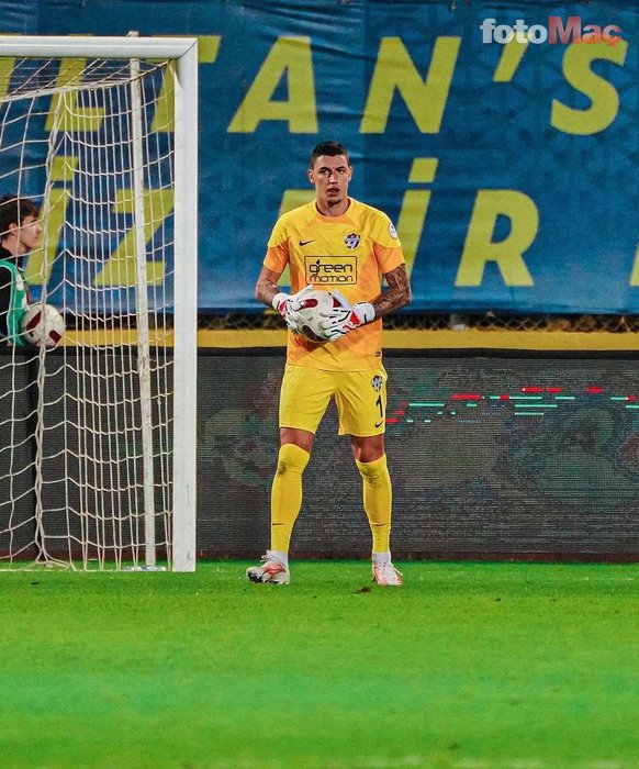 TRANSFER HABERİ | Galatasaray'da Muslera'nın alternatifi hazır! Girişimler başladı- Futbol