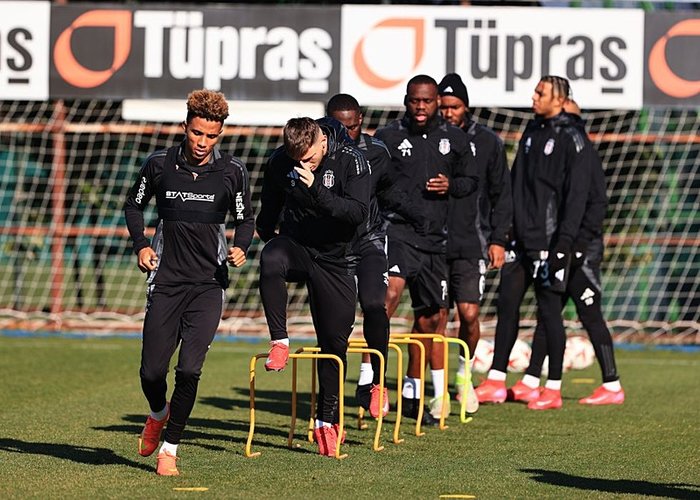 Twente - Beşiktaş CANLI İZLE | Maç ne zaman, saat kaçta, hangi kanalda? İlk 11'ler belli oldu mu?- Beşiktaş