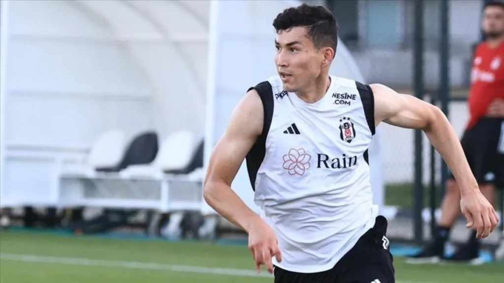 Zaynutdinov’dan Emrecan’a ziyaret- Beşiktaş