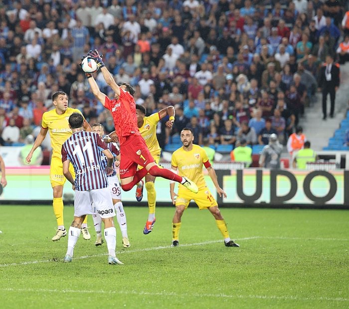 Bellona Kayserispor - Trabzonspor maçı CANLI İZLE | Trendyol Süper Lig CANLI MAÇ- Trabzonspor
