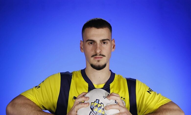 Fenerbahçe'de Mimovic için kiralık formülü! İkas Eyüpspor ve Maribor devrede 16 Fenerbahçe'de Mimovic için kiralık formülü! İkas Eyüpspor ve Maribor devrede- Fenerbahçe