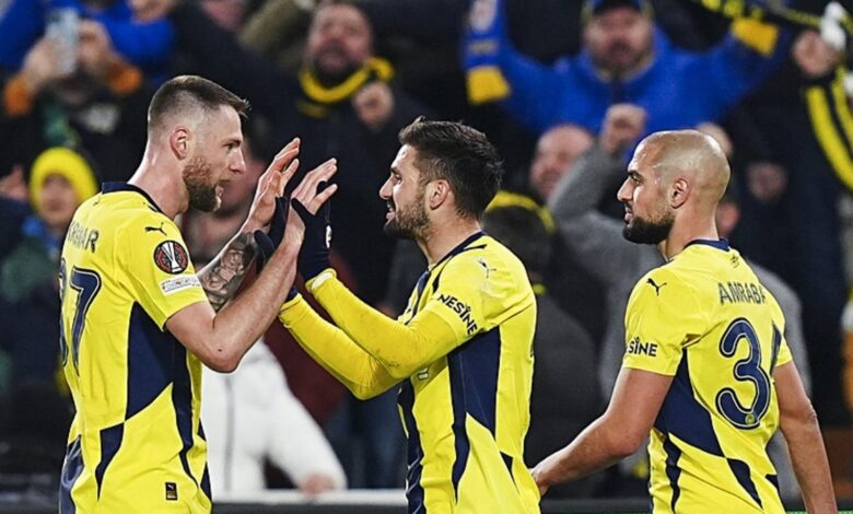 İşte Fenerbahçe'nin muhtemel rakipleri! Turu geçerse... 16 İşte Fenerbahçe'nin muhtemel rakipleri! Turu geçerse...- Fenerbahçe