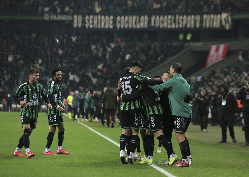 Manisa FK-Kocaelispor CANLI | Manisa FK-Kocaelispor maçı ne zaman, saat kaçta ve hangi kanalda? (Trendyol 1. Lig)- Ligler