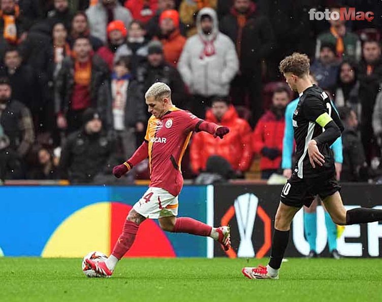 Spor yazarları Galatasaray - AZ Alkmaar maçını değerlendirdi- Futbol