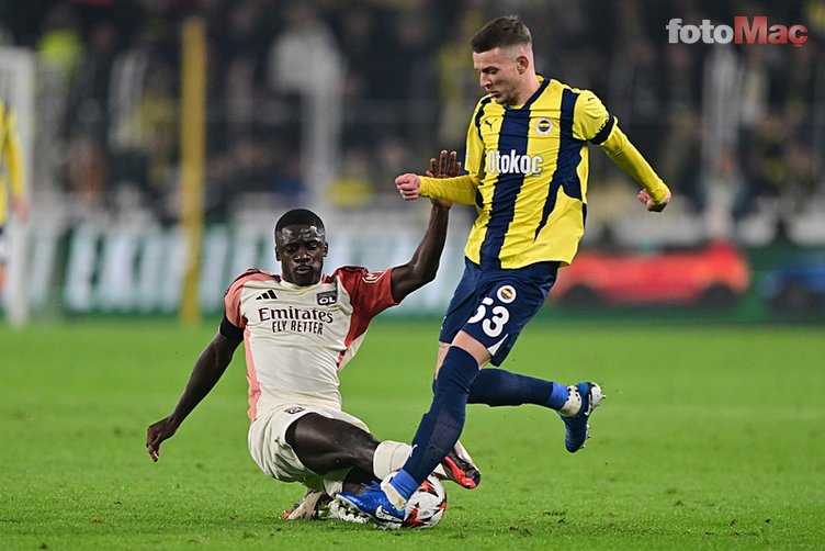 TRANSFER HABERLERİ | Fenerbahçe'nin yıldızına 12 milyon Euro'luk teklif!- Fenerbahçe