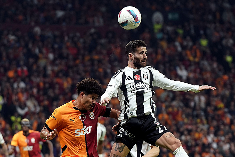 Beşiktaş-Galatasaray ŞİFRESİZ İZLE | BJK-GS maçı saat kaçta ve hangi kanalda? (İLK 11'ler)- Futbol