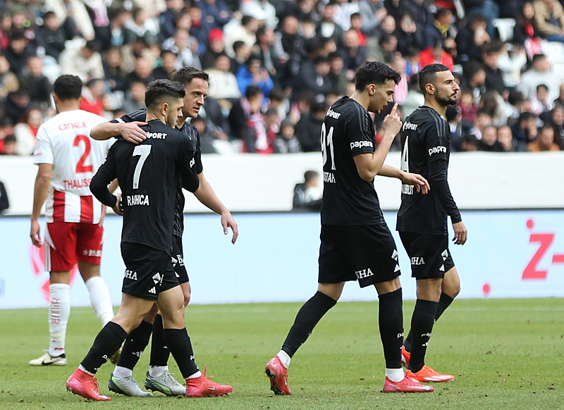 Beşiktaş-Kayserispor CANLI İZLE | Beşiktaş-Bellona Kayserispor maçı hangi kanalda? Ne zaman ve saat kaçta?- Beşiktaş