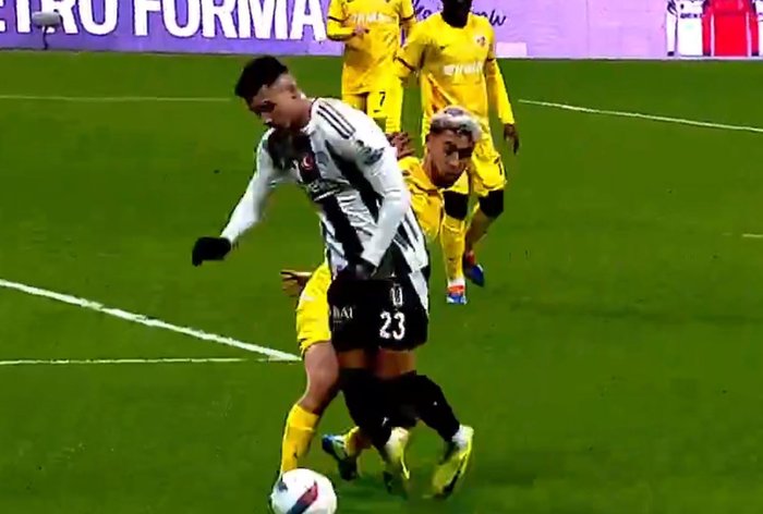 Beşiktaş penaltı kazandı!- Beşiktaş