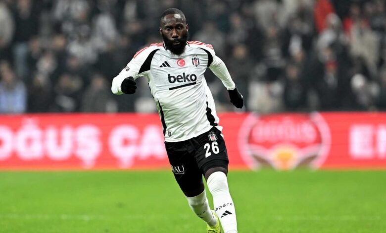 Beşiktaş'ta Masuaku'nun geleceği belli oldu 15 Beşiktaş'ta Masuaku'nun geleceği belli oldu- Beşiktaş